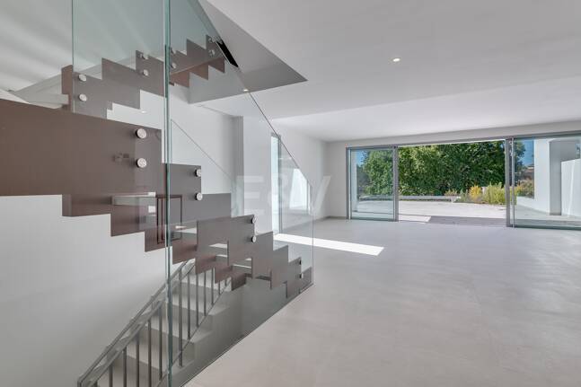 Amenity-Rich Townhouses med pooler och gym