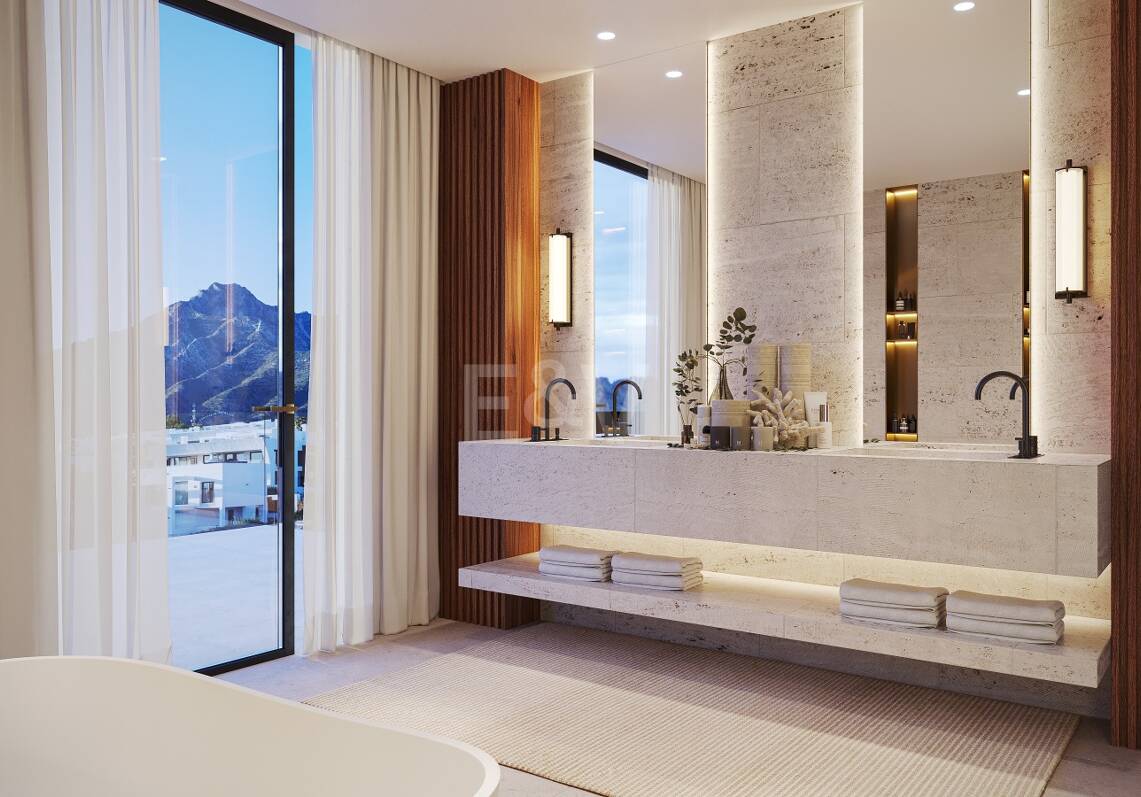 Exquisitas Villas Modernas con Elegancia Inigualable en la Milla de Oro