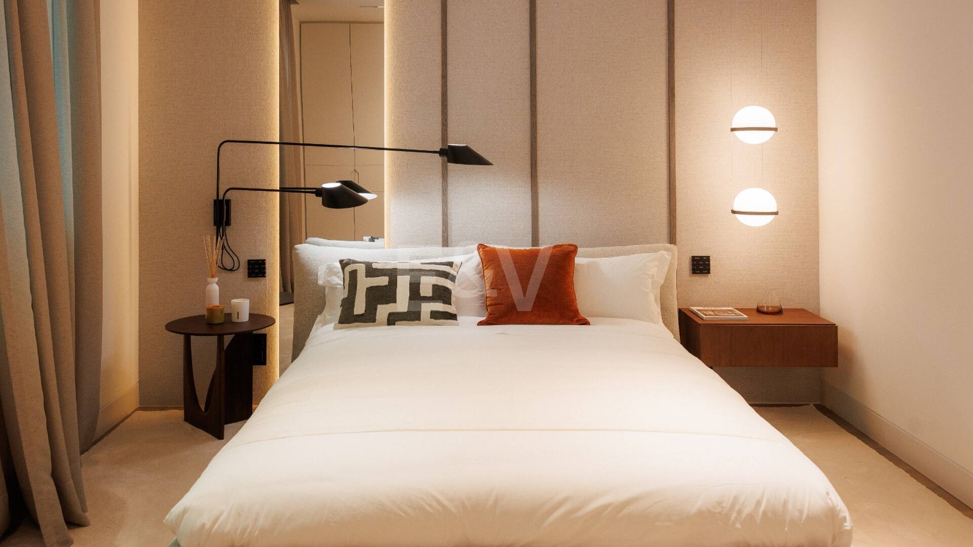 Exquisitas Villas Modernas con Elegancia Inigualable en la Milla de Oro