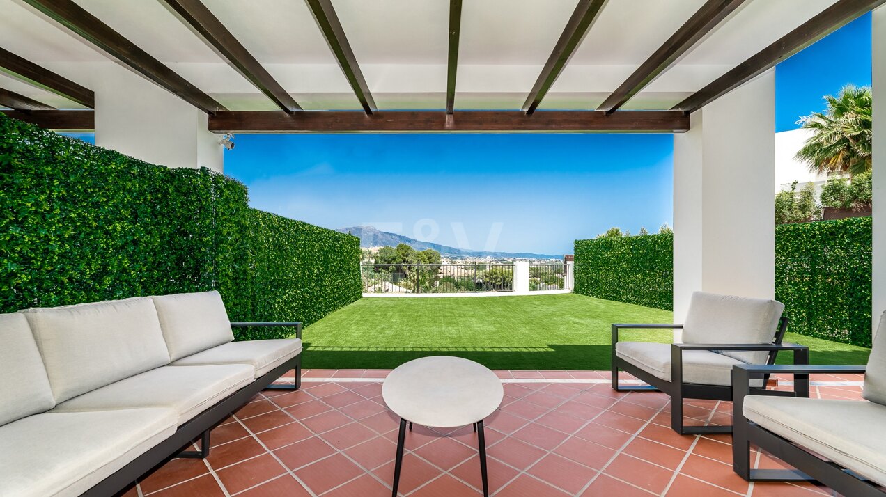 Appartement de luxe Paraiso Pueblo rez de chaussée avec vue sur la mer