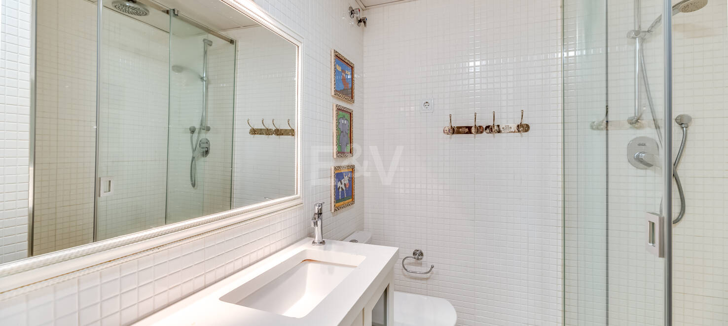 Las Chapas Beach Townhouse with Direct Access to the Sea