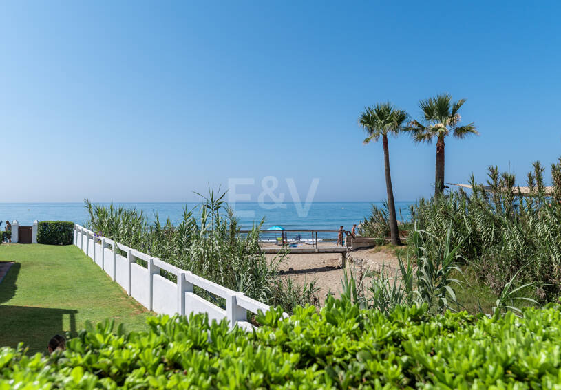 Las Chapas Beach Townhouse med direkt tillgång till havet