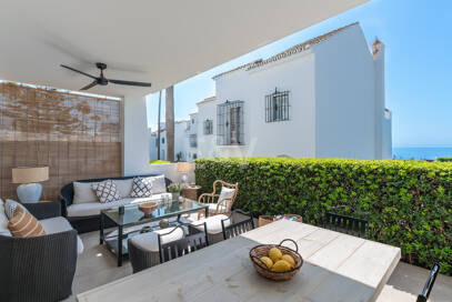 Las Chapas Beach Townhouse med direkt tillgång till havet