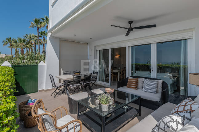 Las Chapas Beach Townhouse med direkt tillgång till havet