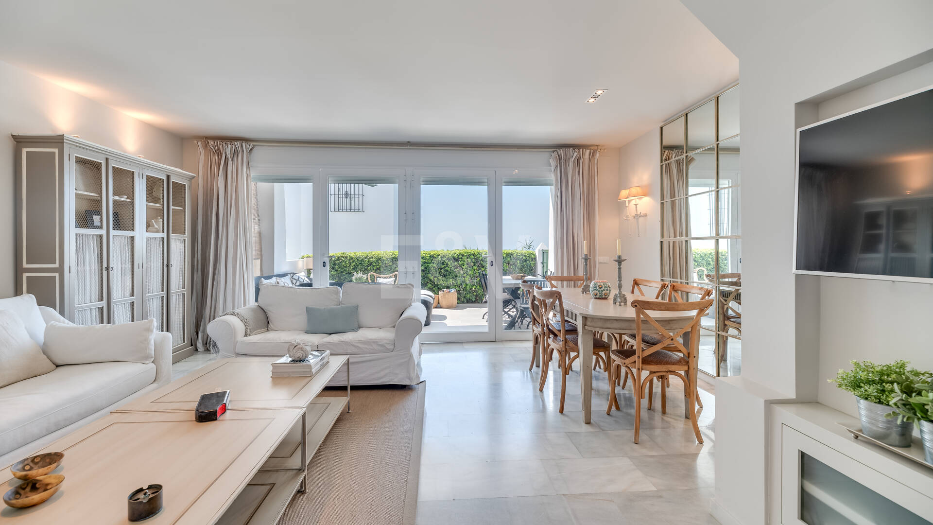 Las Chapas Beach Townhouse med direkt tillgång till havet