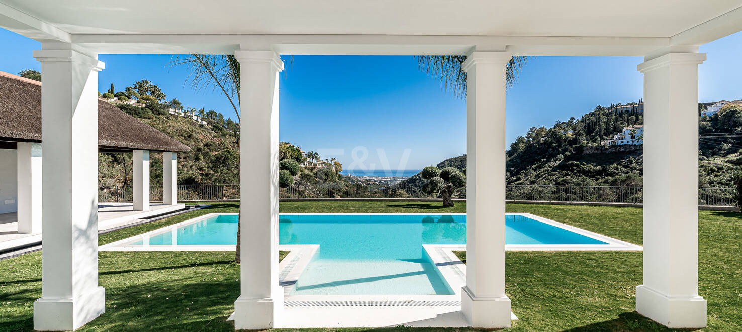 Utsökt Villa i El Madroñal med havsutsikt