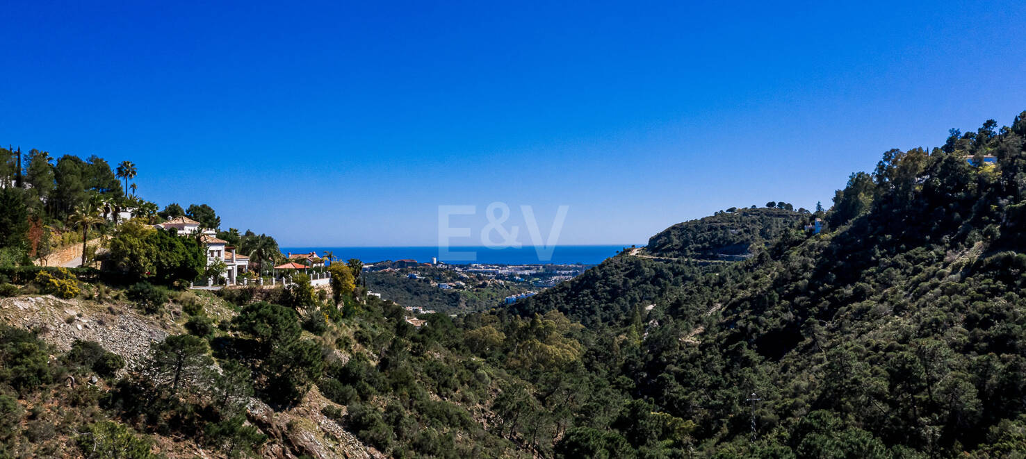 Utsökt Villa i El Madroñal med havsutsikt