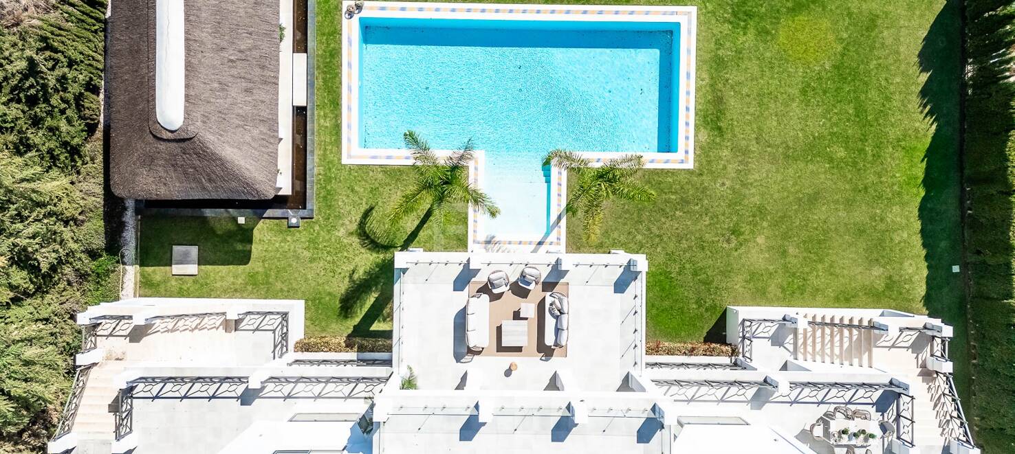 Utsökt Villa i El Madroñal med havsutsikt