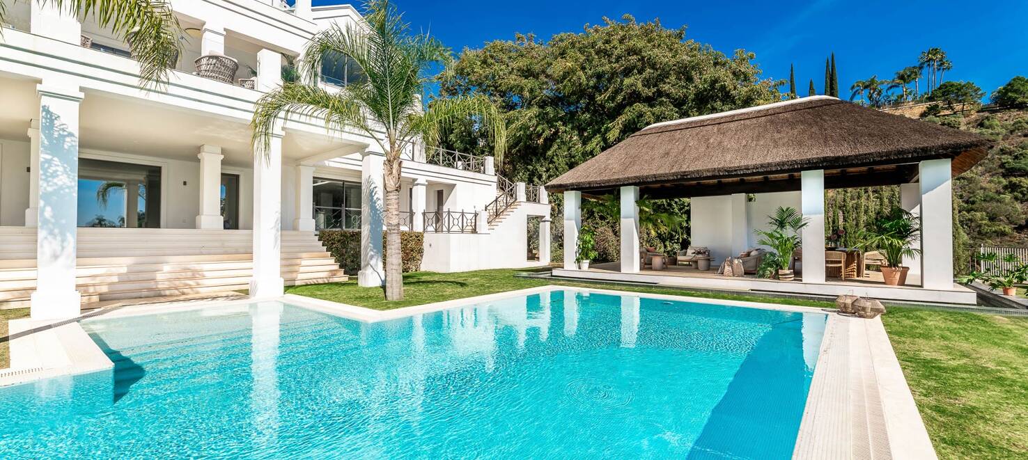 Utsökt Villa i El Madroñal med havsutsikt