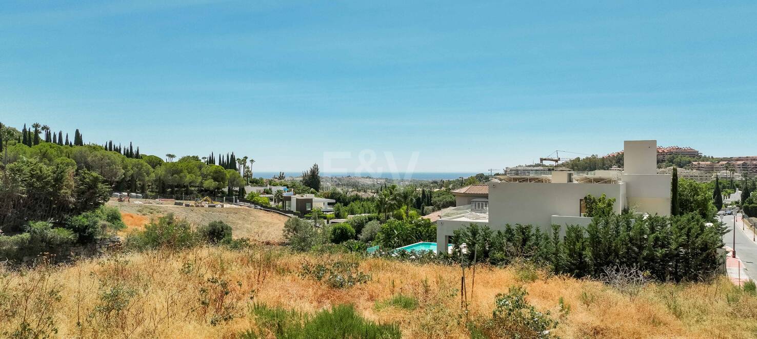 Prime Plots z widokiem na morze w Golf Valley, Marbella - Gotowy do budowy!