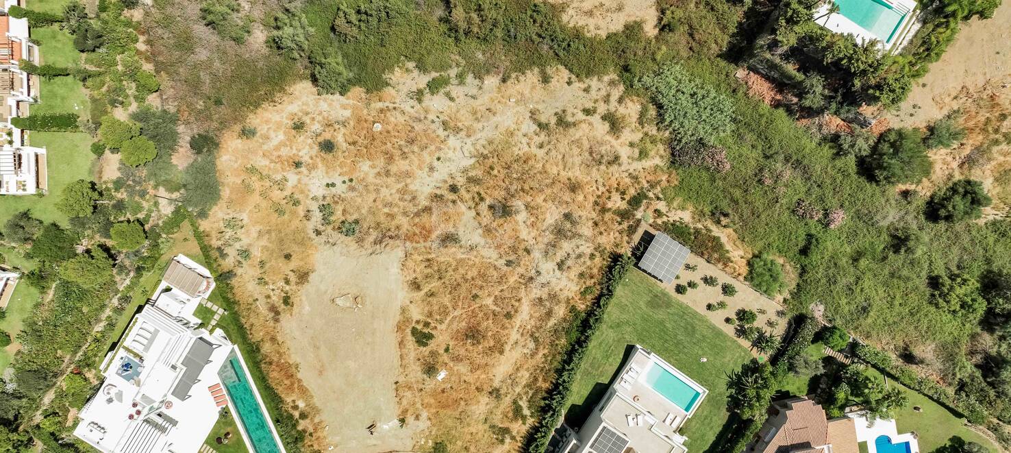 Prime Plots z widokiem na morze w Golf Valley, Marbella - Gotowy do budowy!
