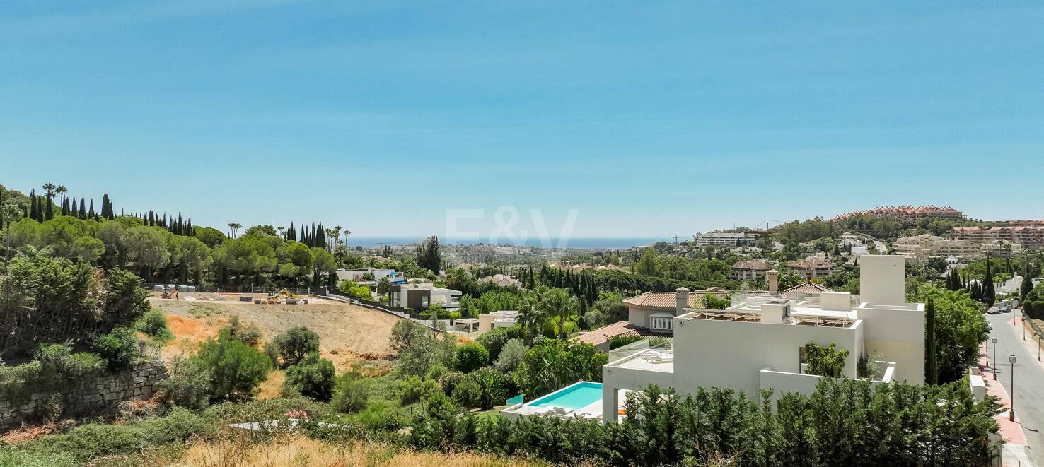 Prime Plots z widokiem na morze w Golf Valley, Marbella - Gotowy do budowy!