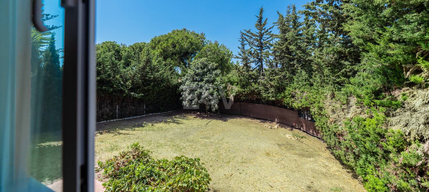 Villa för renovering i Rio Real