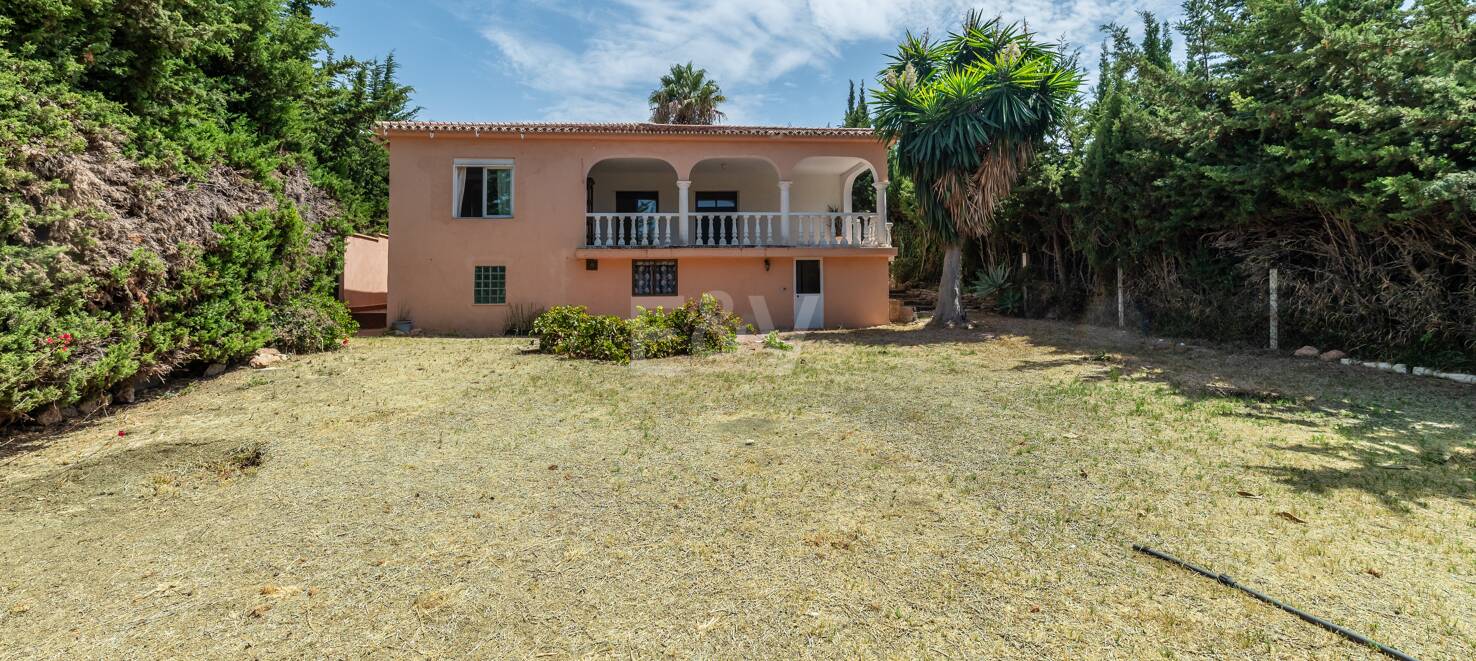Villa för renovering i Rio Real