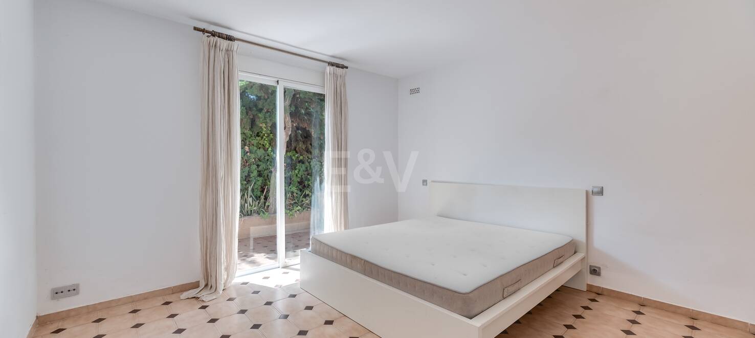 Villa för renovering i Rio Real