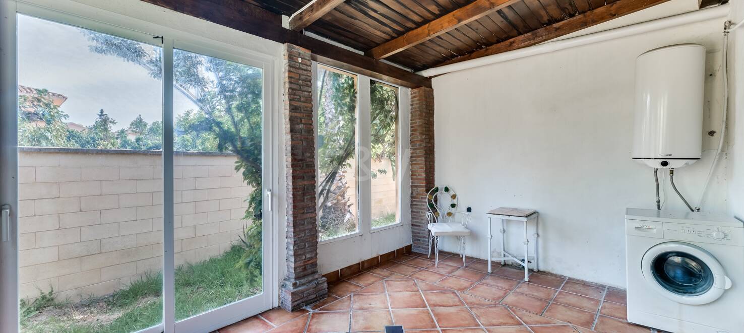 Villa för renovering i Rio Real