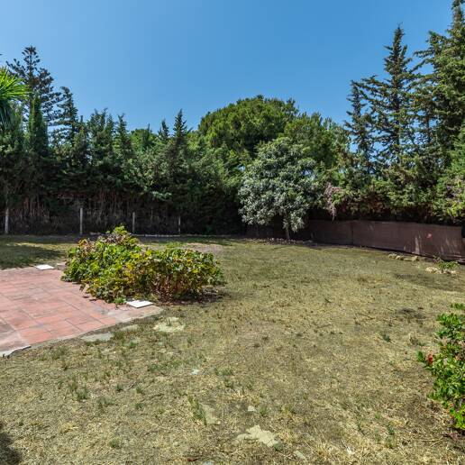 Villa för renovering i Rio Real