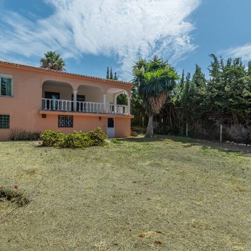 Villa för renovering i Rio Real