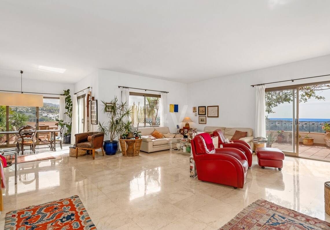 Duplex Penthouse z oszałamiającym widokiem na morze panoramiczne i golf w prestiżowej urbanizacji Wistagolf