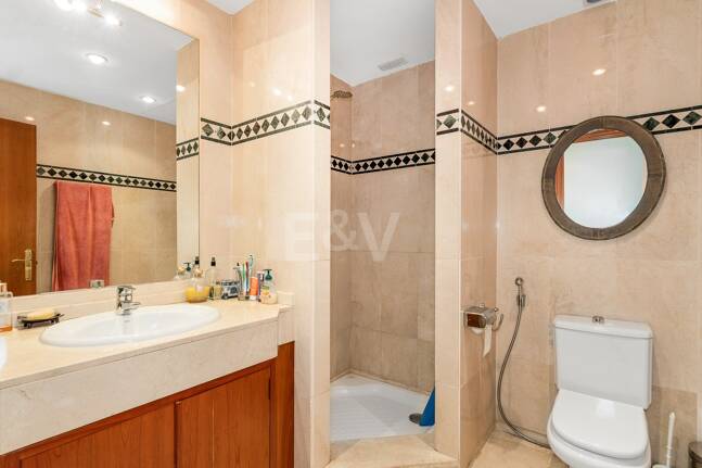 Penthouse Duplex avec vue panoramique sur la mer et le golf dans la prestigieuse urbanisation Vistagolf