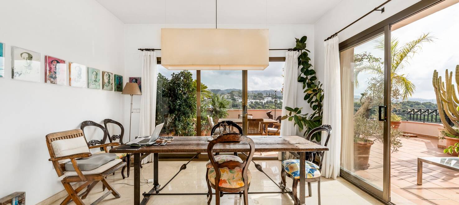 Duplex Penthouse with Stunning Panoramic Sea and Golf Views in the Prestigious Urbanisation Vistagolf