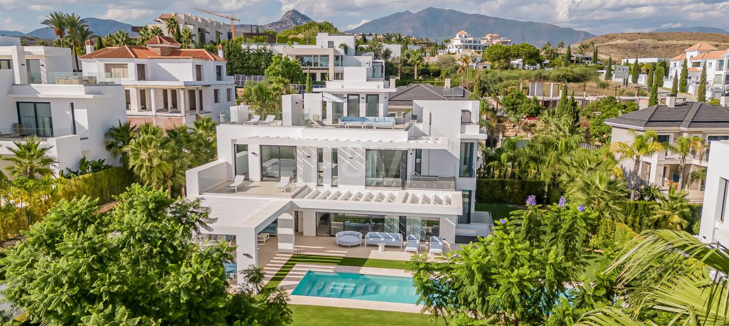 Villa moderne avec vue sur la mer à Los Flamingos Golf