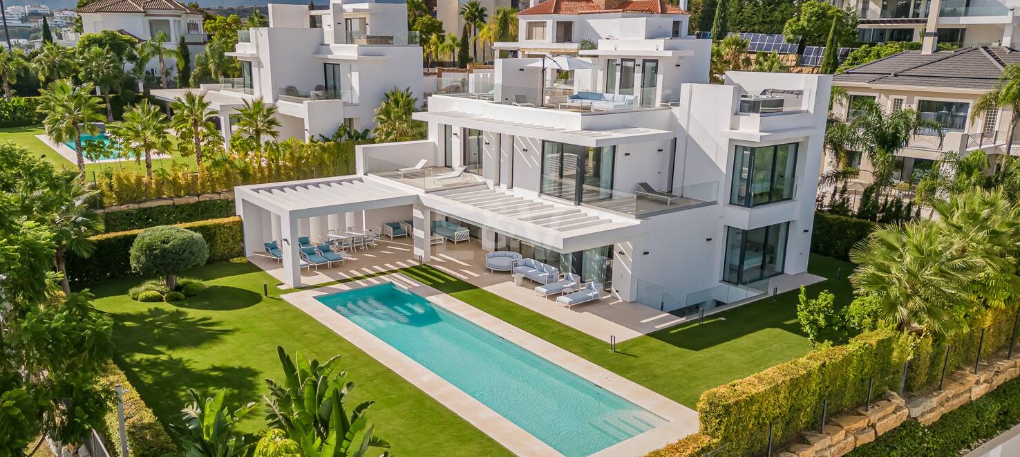 Villa moderne avec vue sur la mer à Los Flamingos Golf