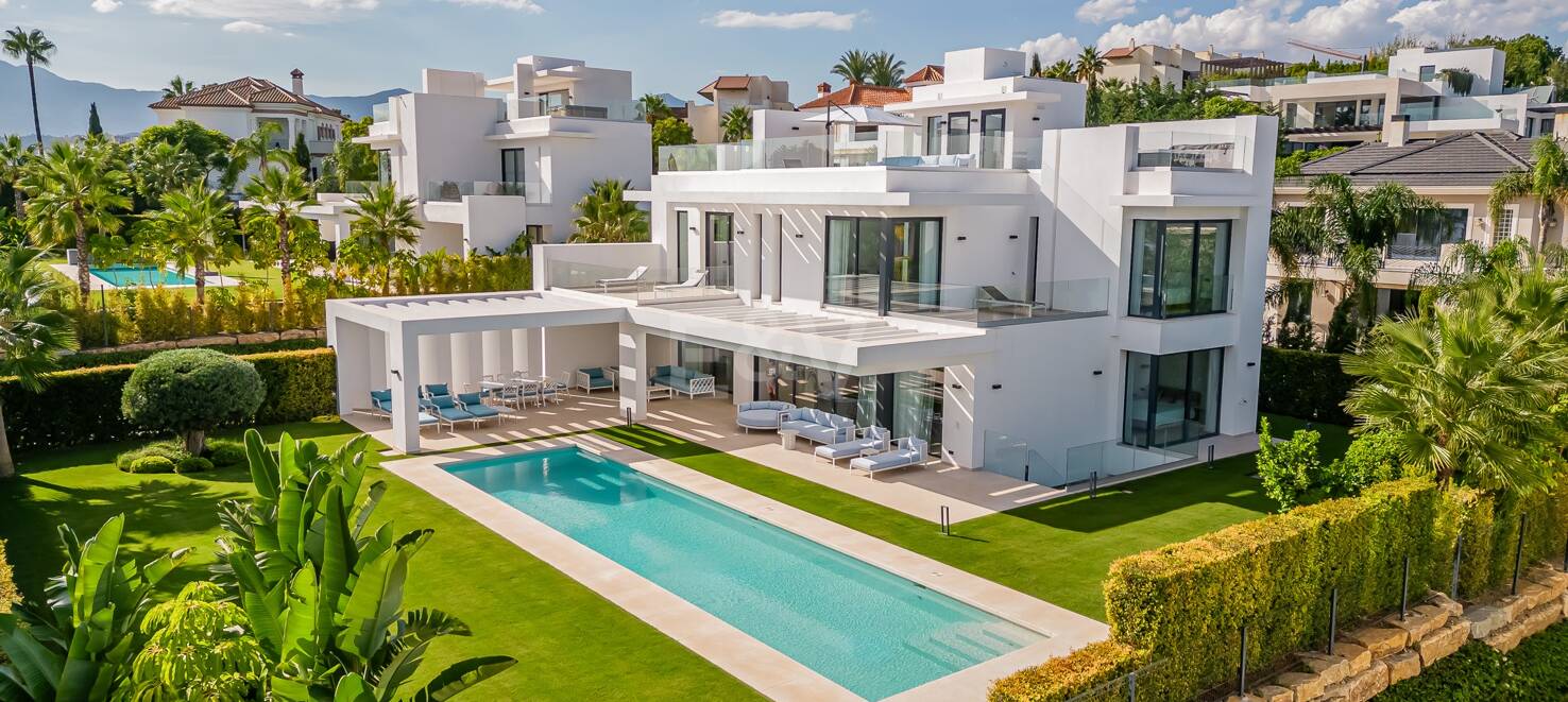 Villa moderne avec vue sur la mer à Los Flamingos Golf