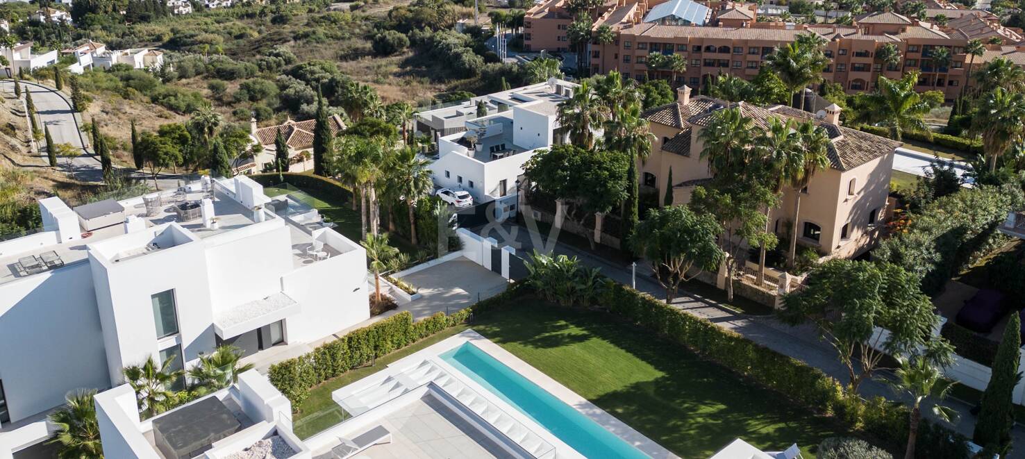 Villa moderne avec vue sur la mer à Los Flamingos Golf