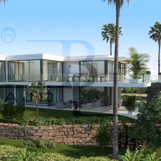 Frontline golf villa i Cabopino med hisnande panoramautsikt