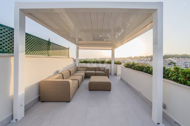 Completelty renovated penthouse in The Golden Mile Marbella