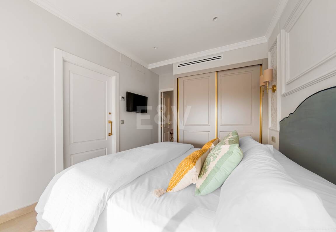 Completelty renovated penthouse in The Golden Mile Marbella