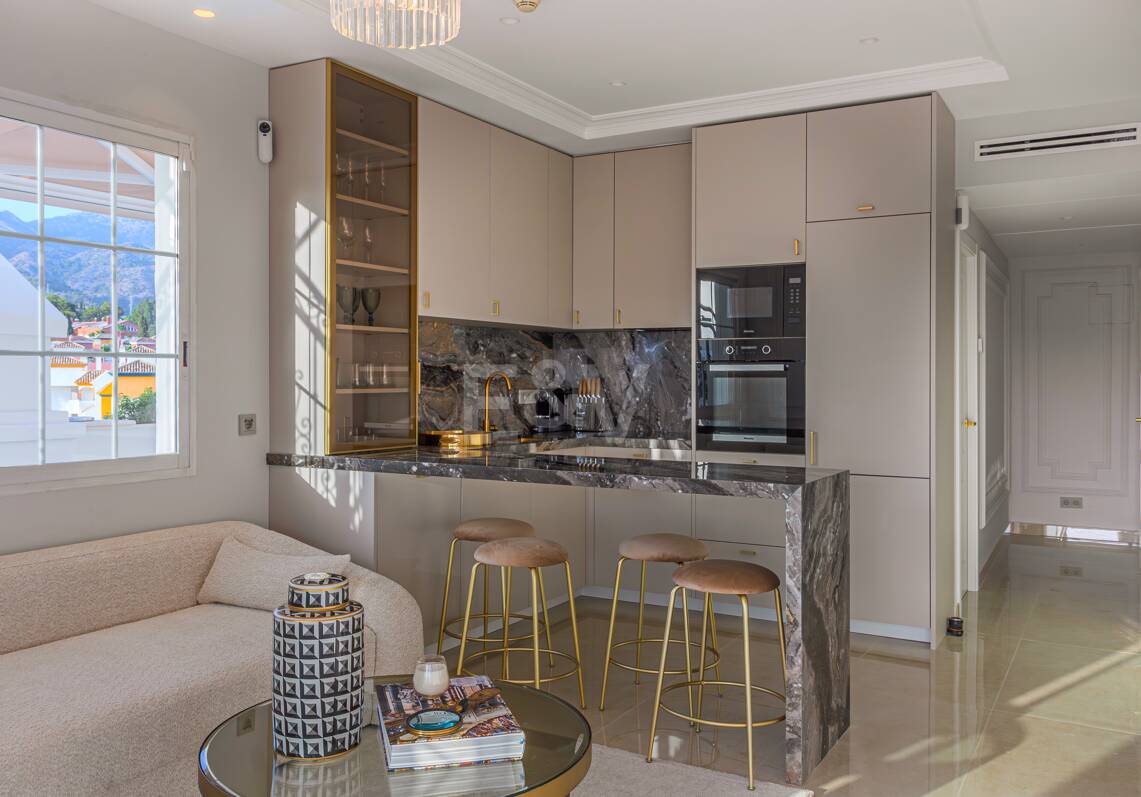 Apartament do wynajęcia w Beach Side Golden Mile, Marbella Golden Mile