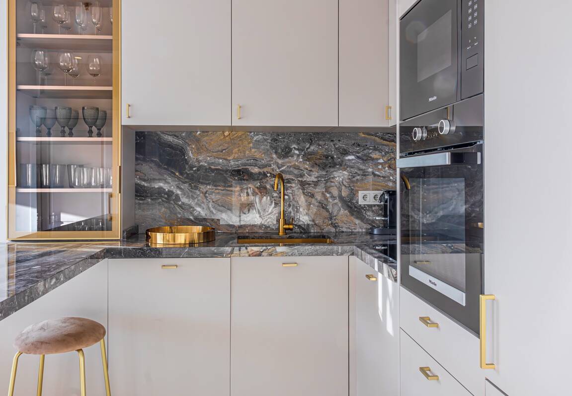 Completelty renovated penthouse in The Golden Mile Marbella