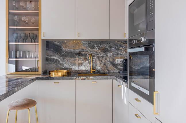 Completelty renovated penthouse in The Golden Mile Marbella