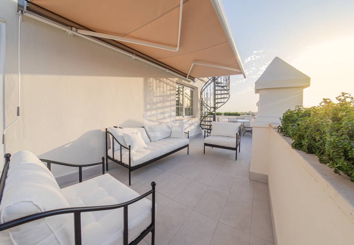 Completelty renovated penthouse in The Golden Mile Marbella