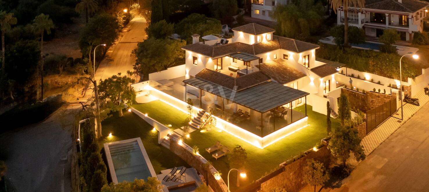 Style chic Boho de luxe Villa près de la plage sur le Golden Mile