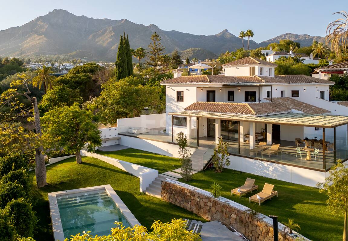 Style chic Boho de luxe Villa près de la plage sur le Golden Mile