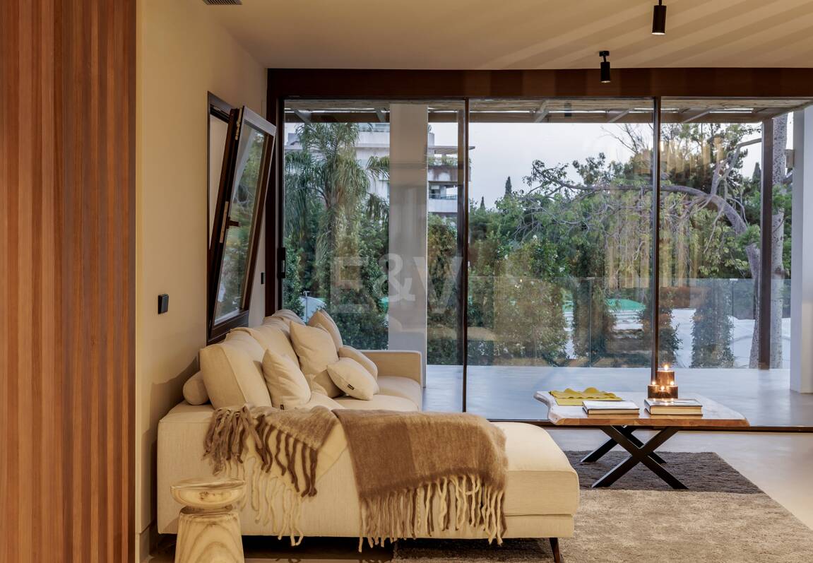 Style chic Boho de luxe Villa près de la plage sur le Golden Mile