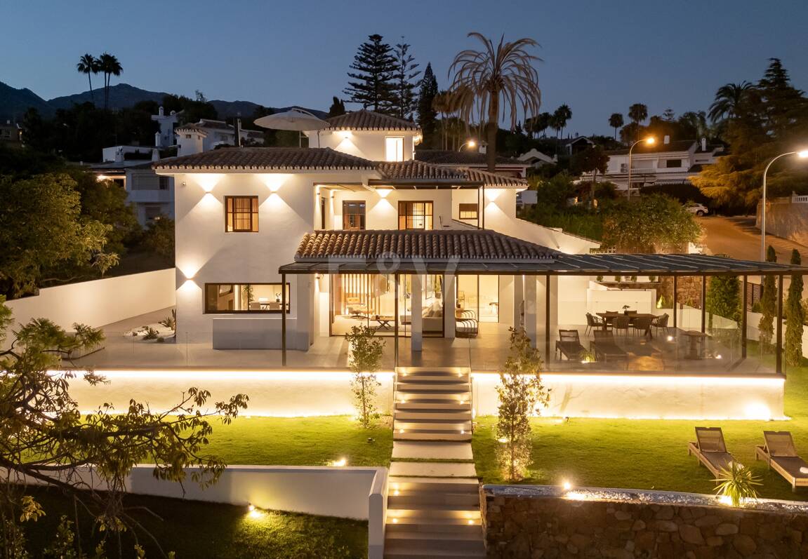 Style chic Boho de luxe Villa près de la plage sur le Golden Mile