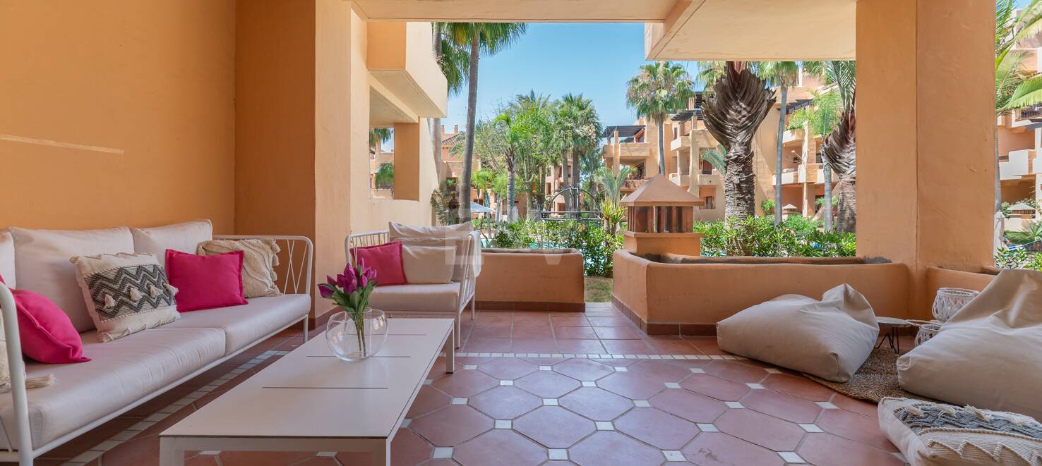 Apartamento en Planta Baja en Primera Línea de Playa en San Pedro