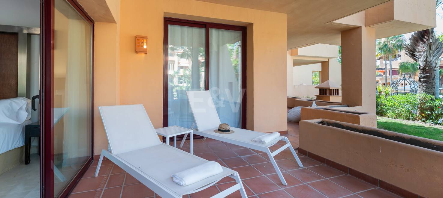 Apartamento en Planta Baja en Primera Línea de Playa en San Pedro