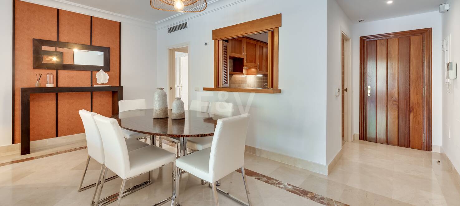 Apartamento en Planta Baja en Primera Línea de Playa en San Pedro