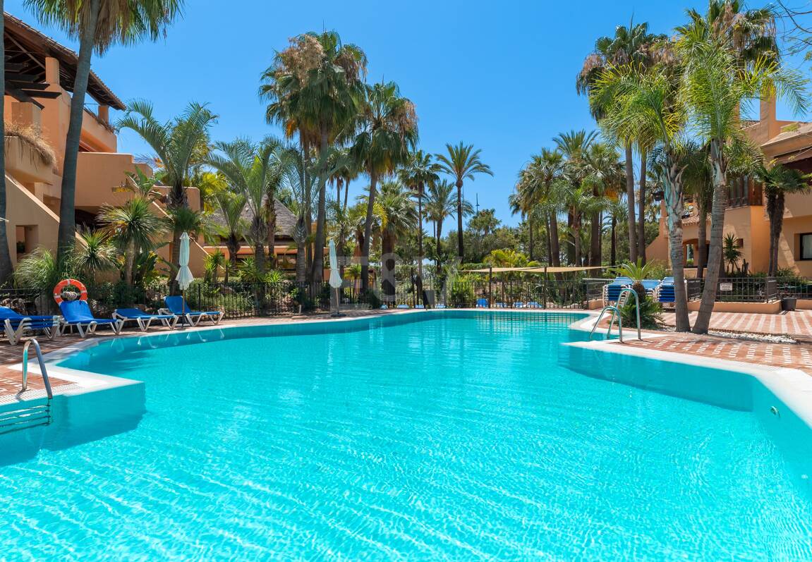 Erdgeschosswohnung in Erster Reihe am Strand von San Pedro