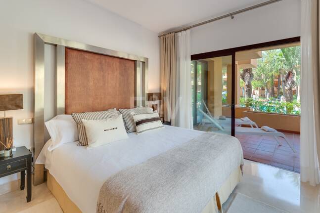 Erdgeschosswohnung in Erster Reihe am Strand von San Pedro