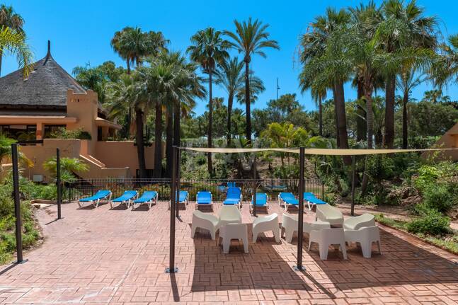 Erdgeschosswohnung in Erster Reihe am Strand von San Pedro