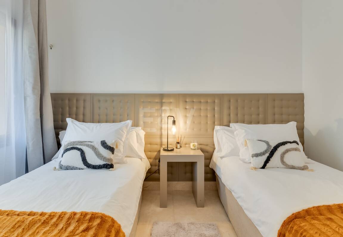 Erdgeschosswohnung in Erster Reihe am Strand von San Pedro