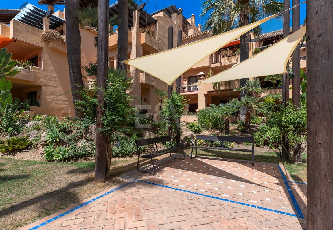 Erdgeschosswohnung in Erster Reihe am Strand von San Pedro