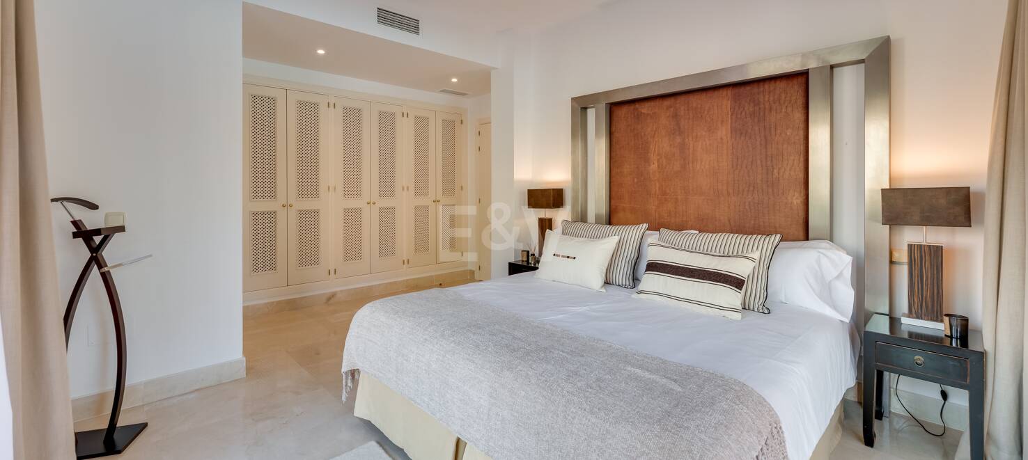 Apartamento en Planta Baja en Primera Línea de Playa en San Pedro
