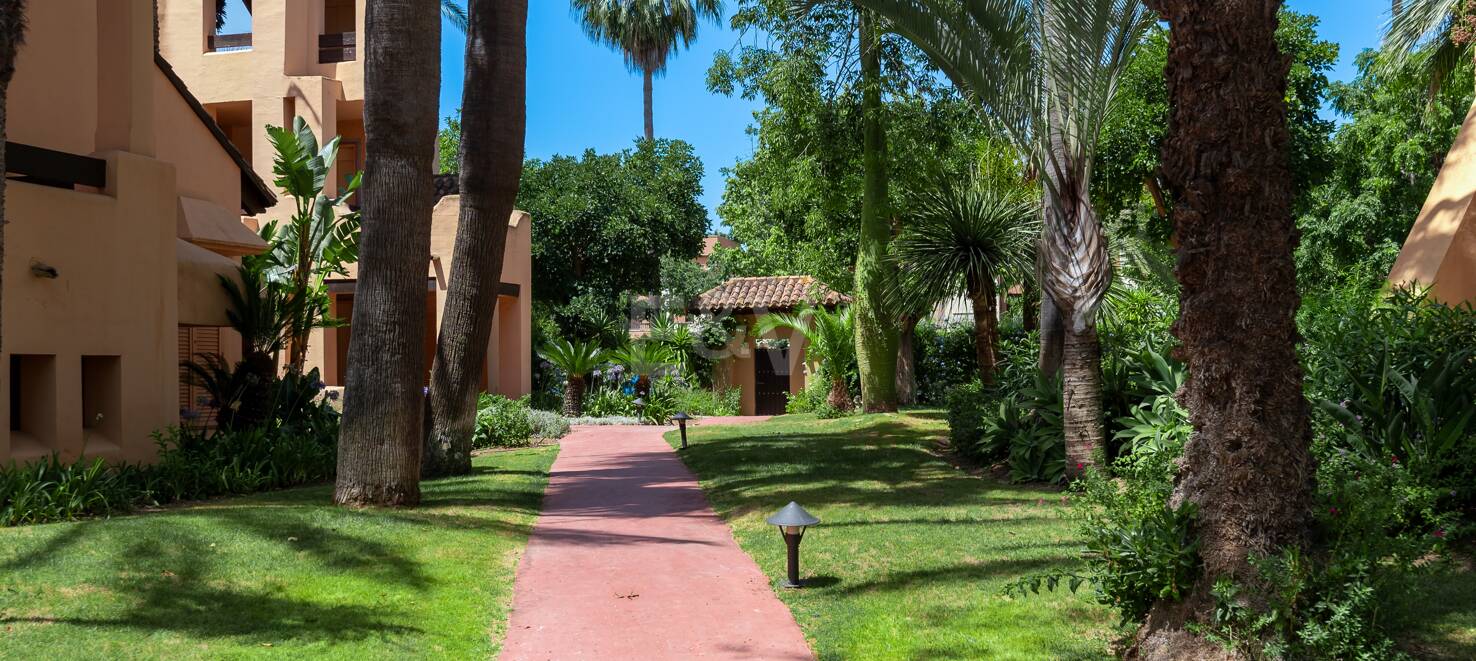 Apartamento en Planta Baja en Primera Línea de Playa en San Pedro